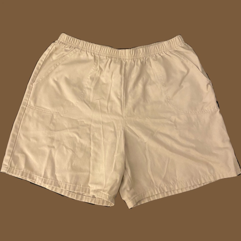 Cream Mom Shorts